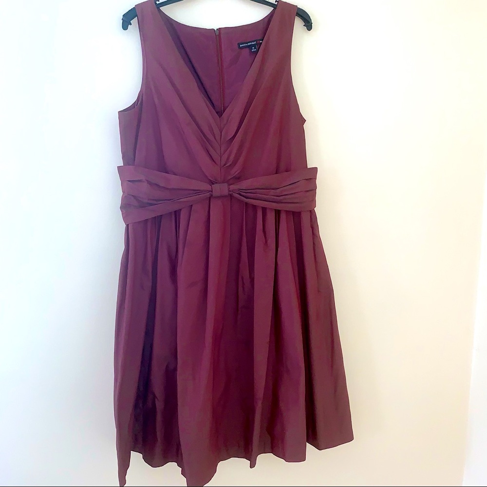NWOT Banana Republic x Mad Men Collection Burgundy Vintage Style Dress sz 14